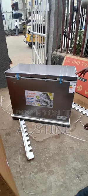 Brand New Snowsea 308L Chest Freezer>Extenal>Silver Colour>