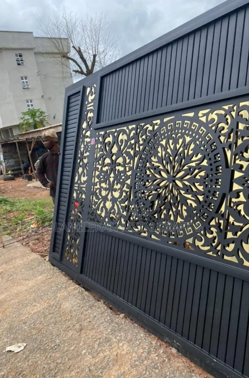 Double Pedestrian Door Sliding/Rolling Gate