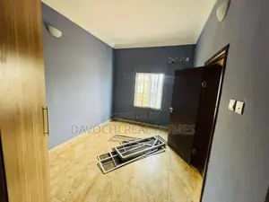 3bdrm Apartment in Lekki Phase 2 for rent