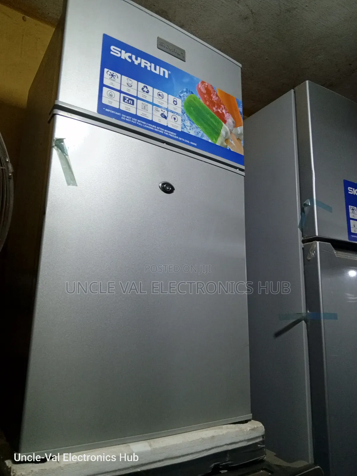 Skyrun Double Door Table-Top Fridge