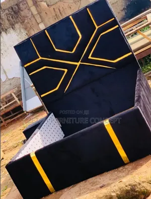 Standard 4x6 Padded Bedframe