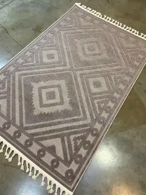High Quality Turkish Center Rug Carpet Size 5/7
