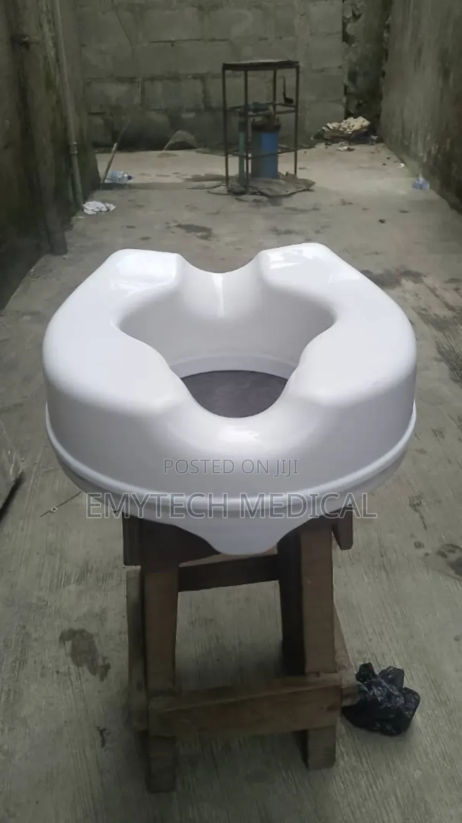 Toilet Raiser