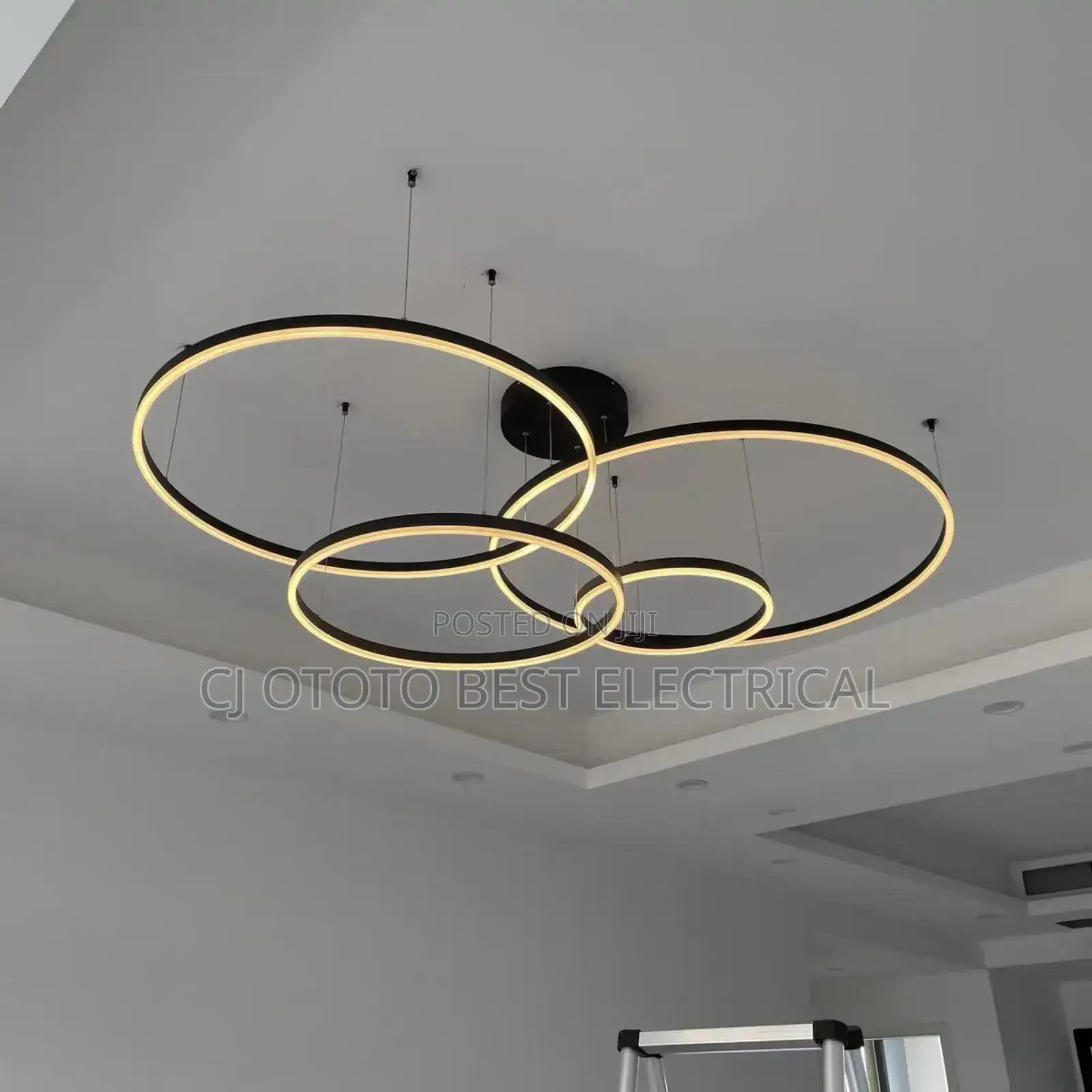 Design Luxury Master Light Available for Pick Up