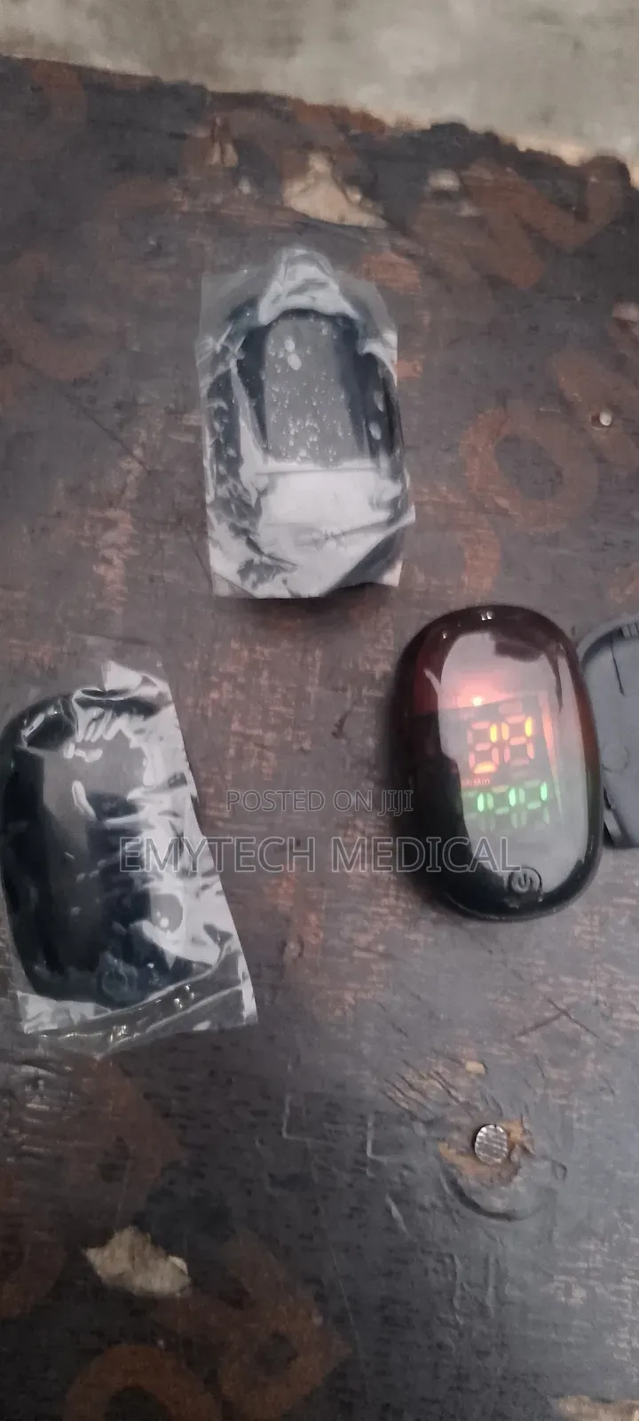 Finger Pulse Oximeter