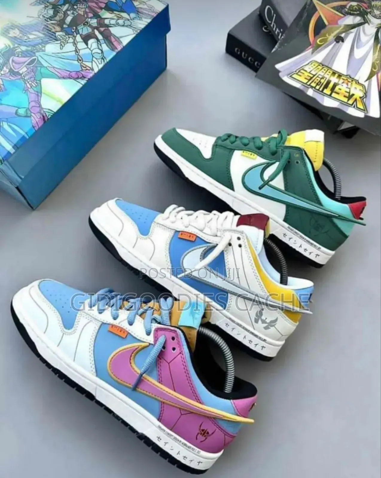 Nike Dunk Low SB Sneakers