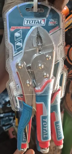 Curved Jaw Locking Plier