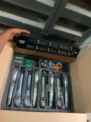 De Boss Blx88000 Digital Wireless Microphone Device