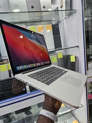 Laptop Apple MacBook Pro 2014 16GB Intel Core I7 SSD 256GB