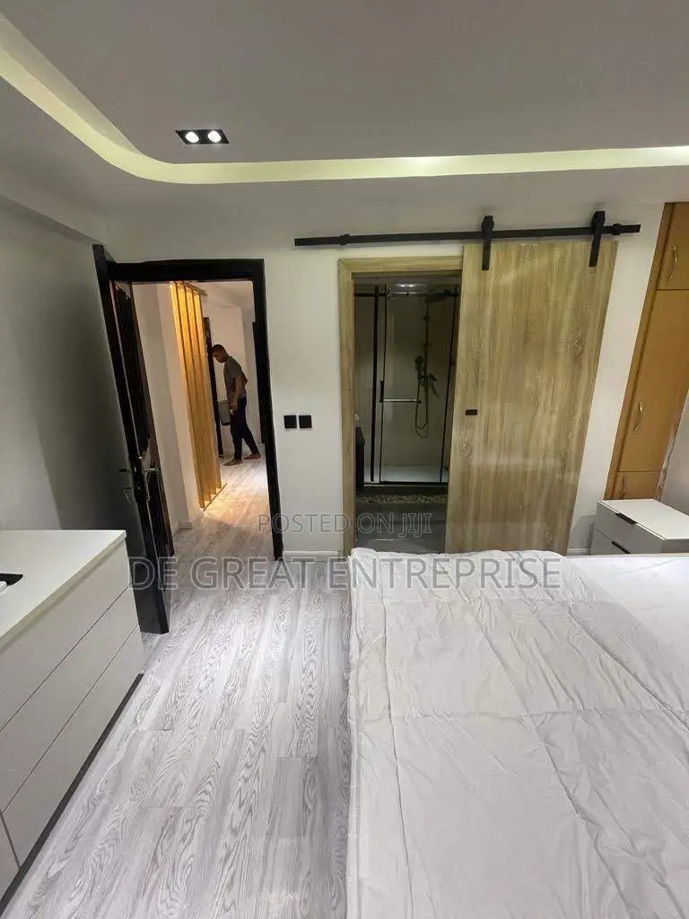 Serviced Shortlet Apartment