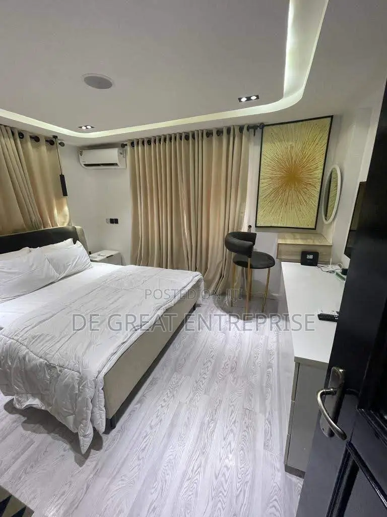 Serviced Shortlet Apartment