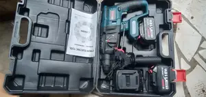 Bosch Cordless Hammer Drill With 118v Batteries