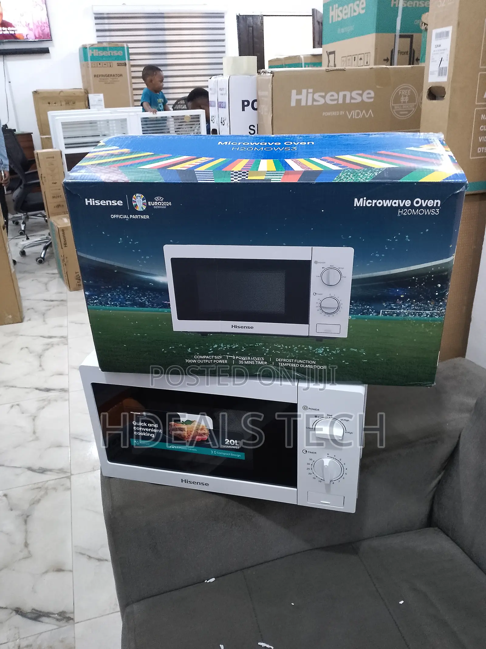 Low Noise Hisense 20L Microwave Oven