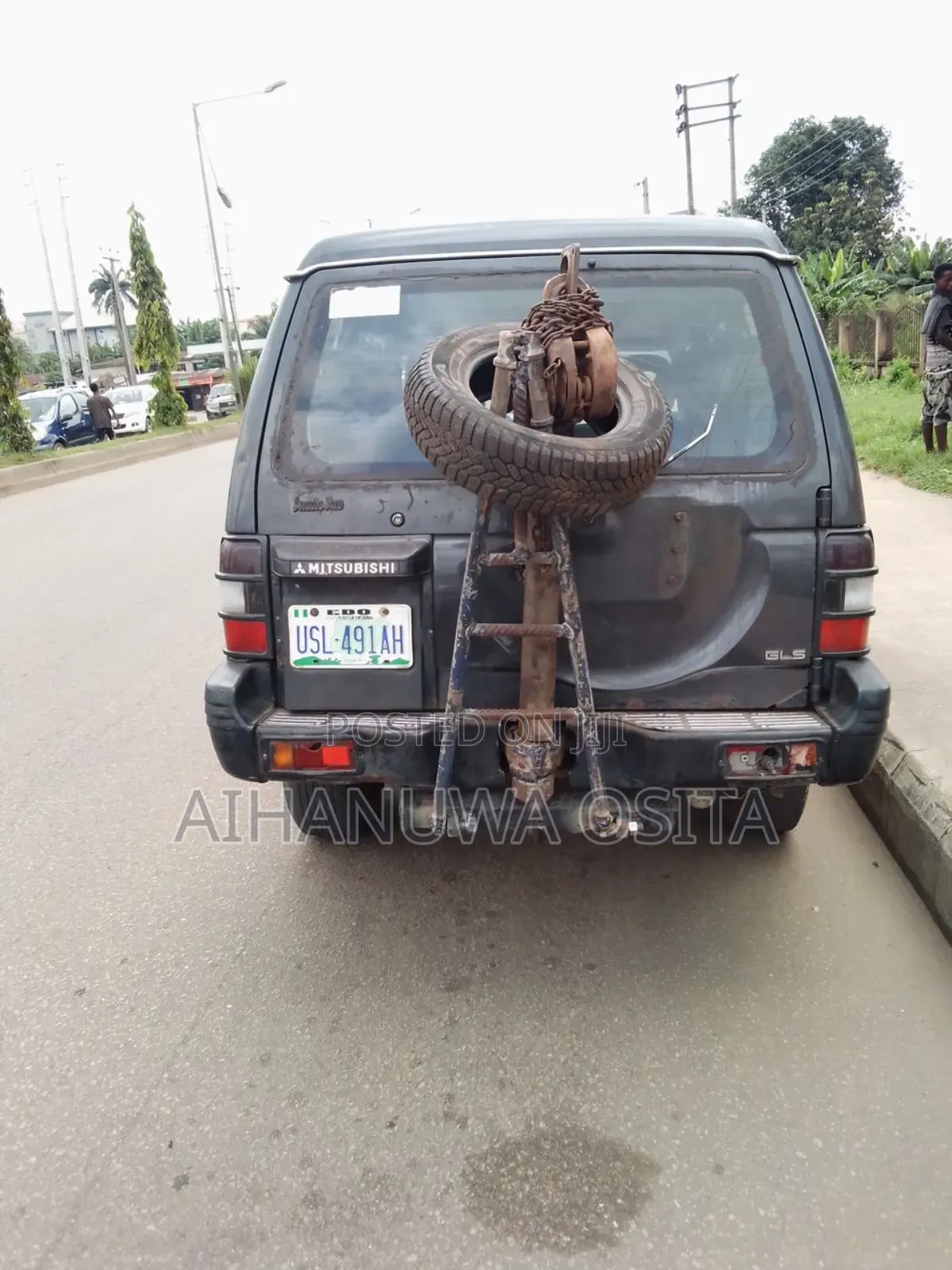 Towing Van