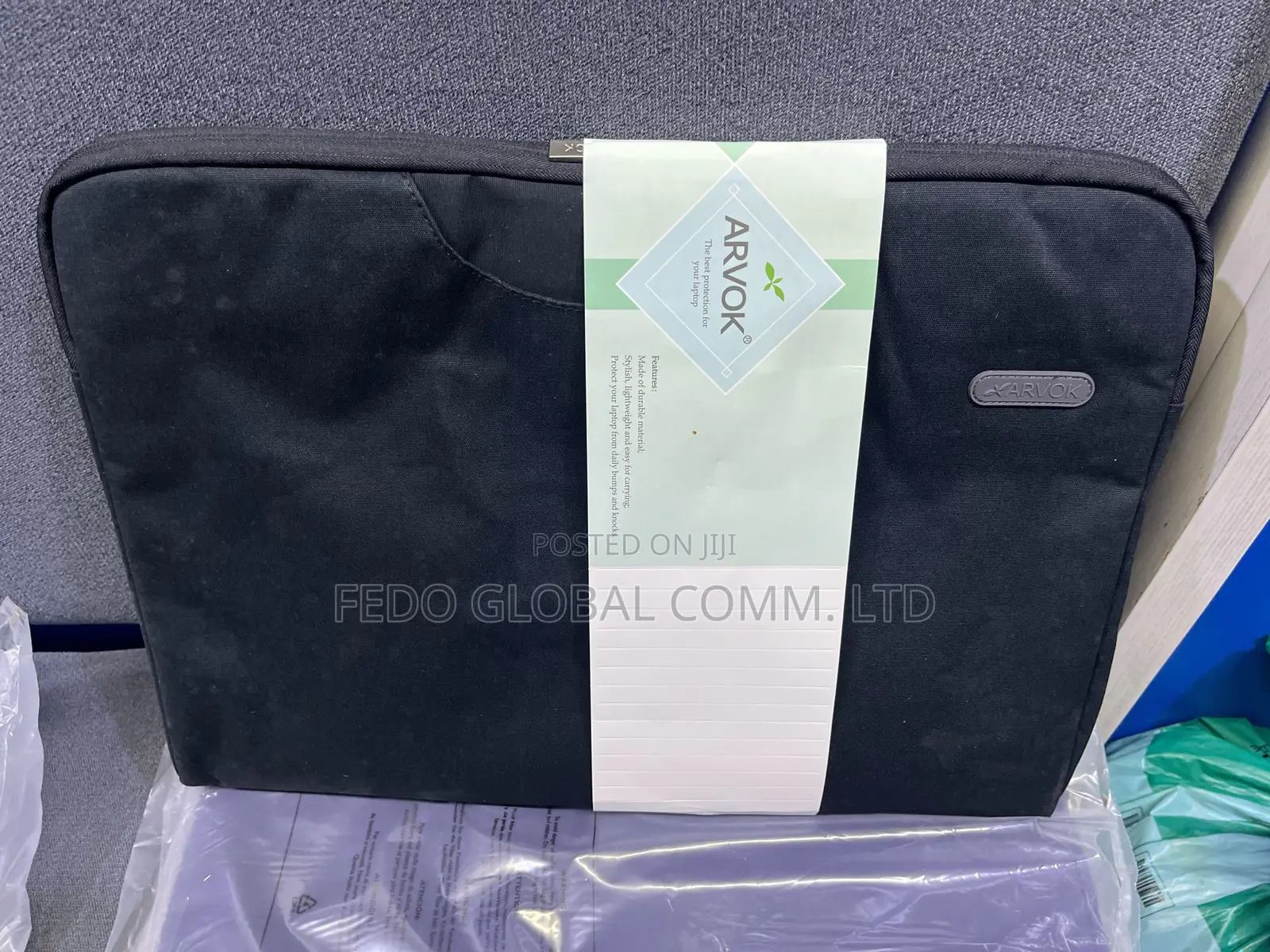 ARVOK 17” Laptop Back