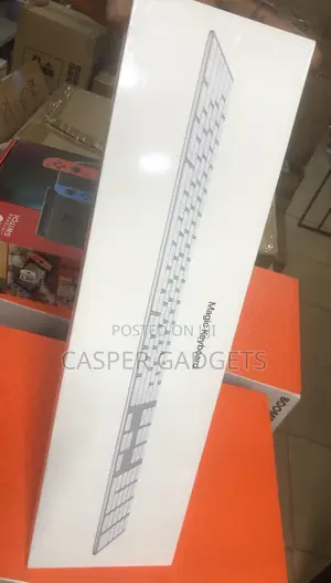 Magic Keyboard With Numeric Keypad White