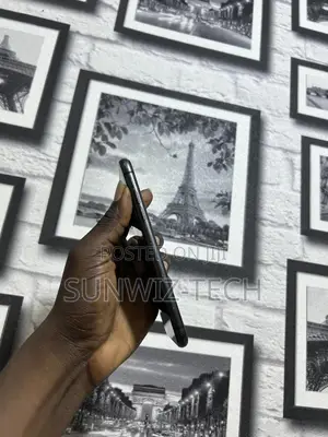Apple iPhone 11 128 GB Black