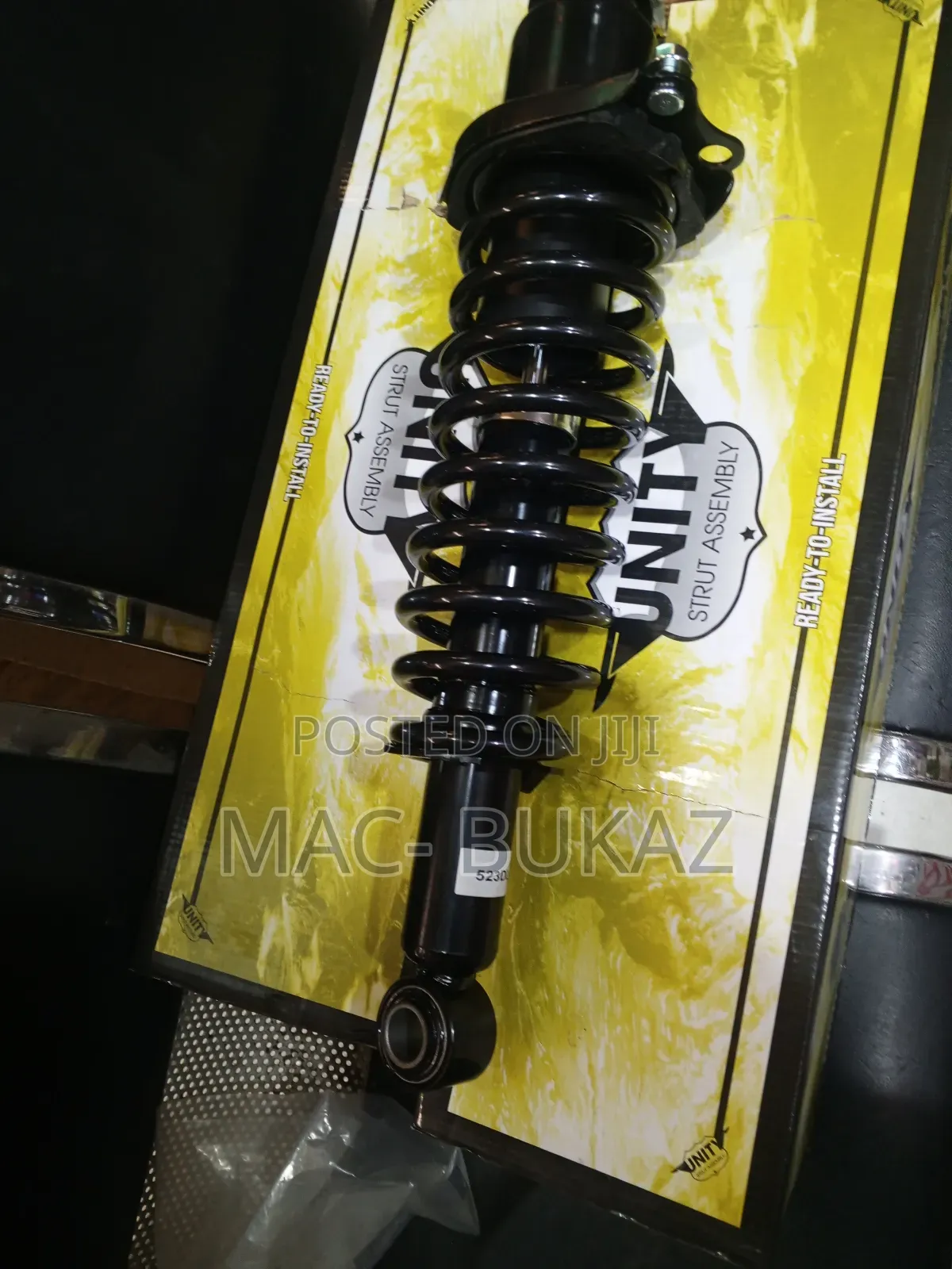 Back Shock Corolla America (Complete)