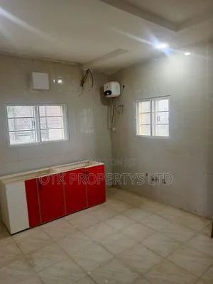 2bdrm Block of Flats in Fo1, Kubwa for rent