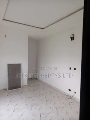 2bdrm Block of Flats in Fo1, Kubwa for rent