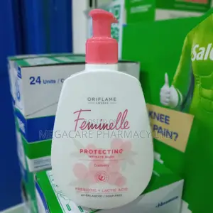 Oriflame Feminelle Protecting Intimate Wash