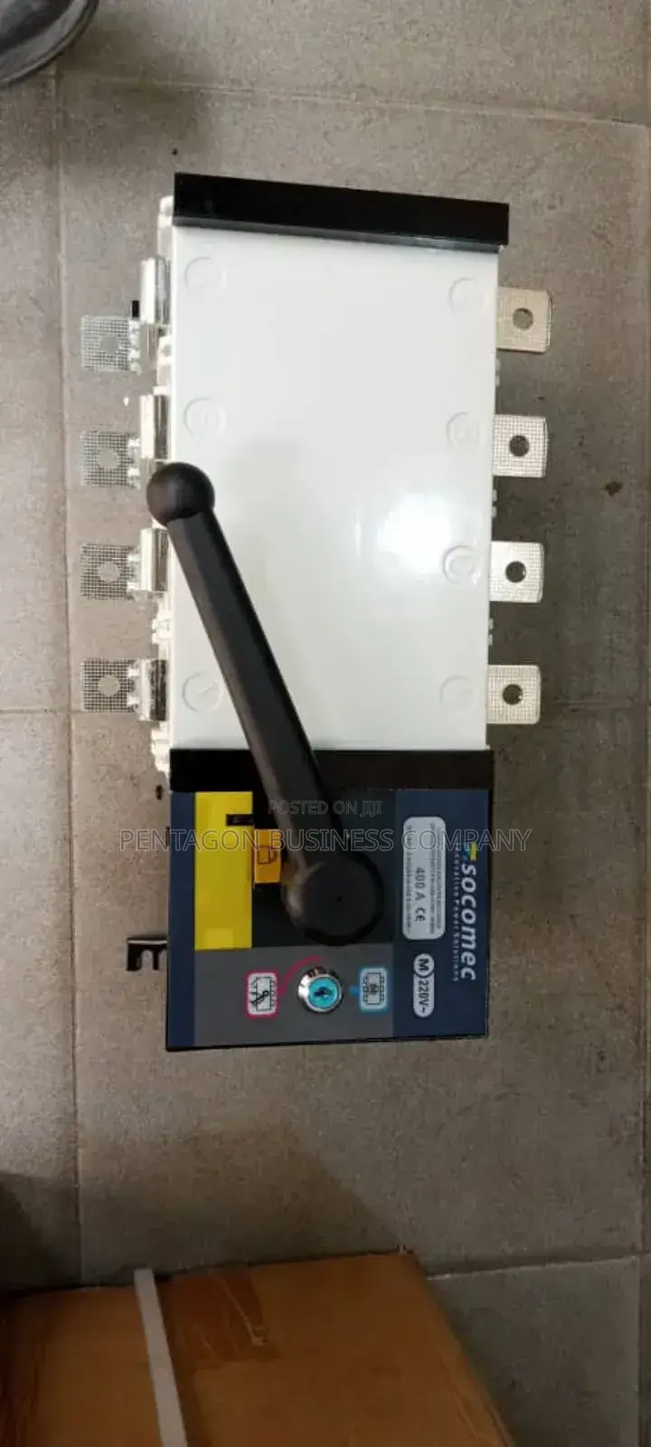 400ahms Automatic Changeover Switch 3 Phase(SOCOMEC)