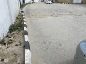 700sqm (Governors Consent) Corner Piece at Fola Oshibo Lekki Phase1