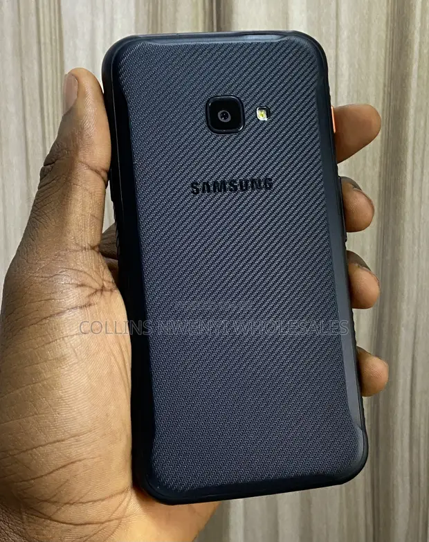 Samsung Galaxy Xcover 16 GB Black in Ikeja Mobile Phones