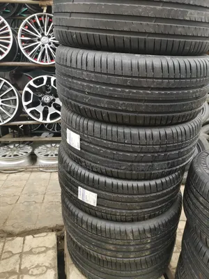 Mecheline Tyres 285/45/21