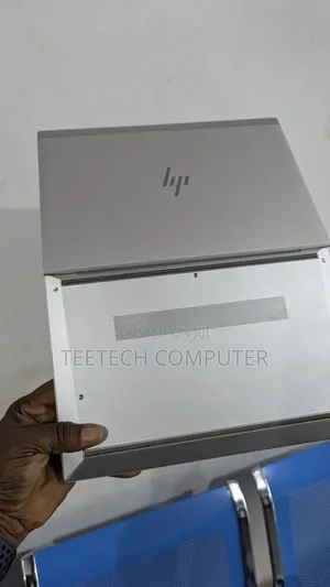 Laptop HP EliteBook 840 G7 16GB Intel Core I7 SSD 256GB