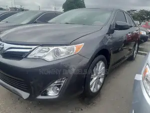 Toyota Camry 2014 Gray