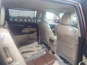 Toyota Highlander 2017 Burgundy