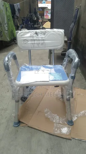Elderly Bathing Seat With Guild