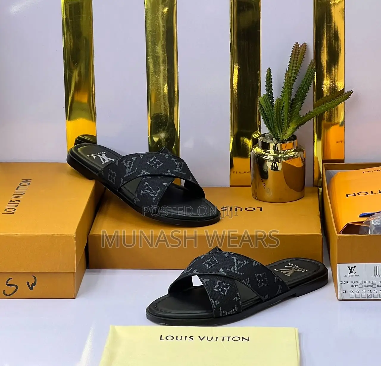 Original Leather Louis Vuitton Monogram Slipers