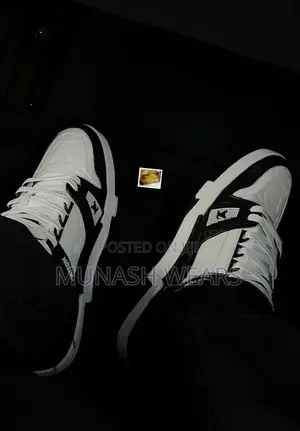 Louis Vuitton Monogram Sneakers