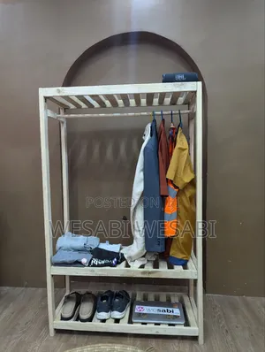 Wooden Clothing Rack (Detachable)