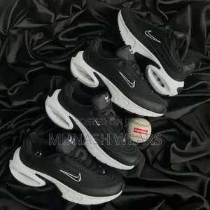 Original Nike Sneakers