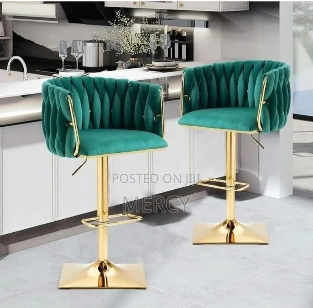 Swivel Bar Stool