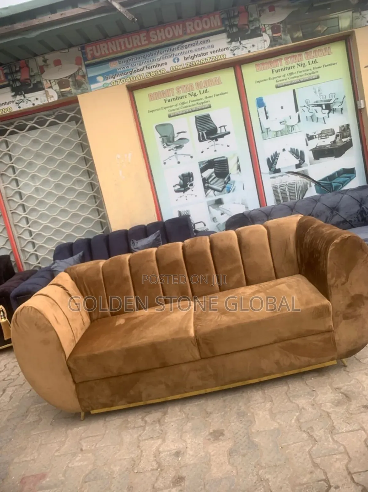 High Quality 3seaters Sofa Chair (AVAILABLE for Pickup Today