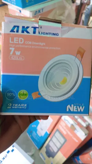7w Akt Tricolor Spotlights