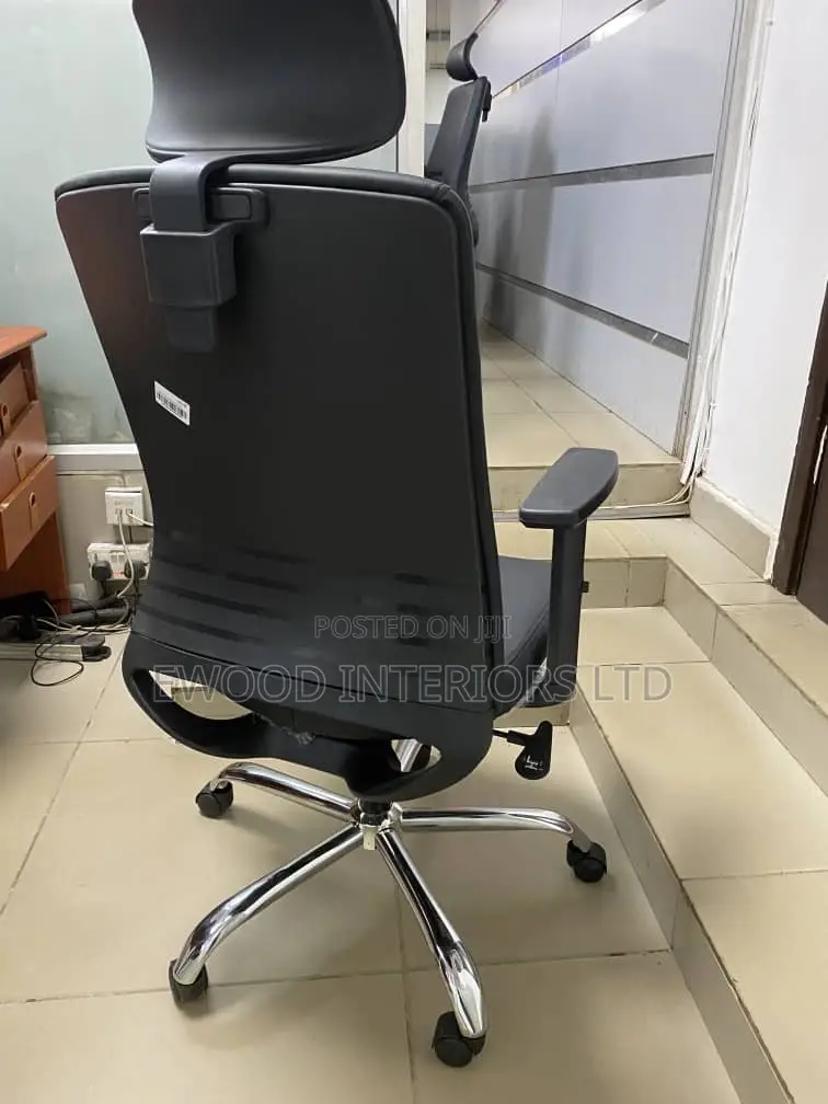 Highback Executive Chair