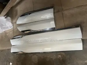 Landcruiser 2023 Door Moulding / Padded