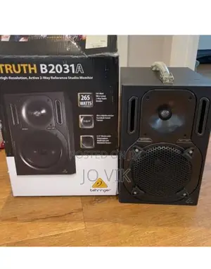 Photo - Behringer Truth B2031a Active 2 Way Powered Studio Monitor