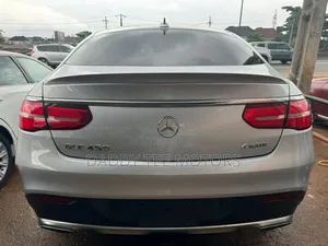 Mercedes-Benz GLE-Class 2016 Silver