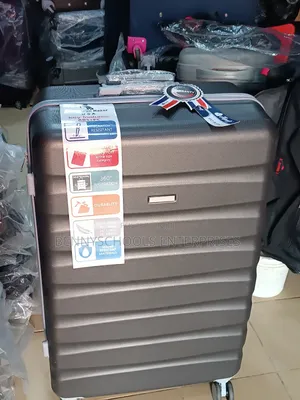 Biggest Jumbo Extra Large American Razor Rubber Plastic Box
