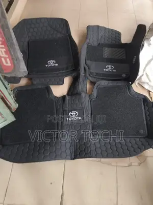 Customized Detachable Footmat for Toyota Avalon
