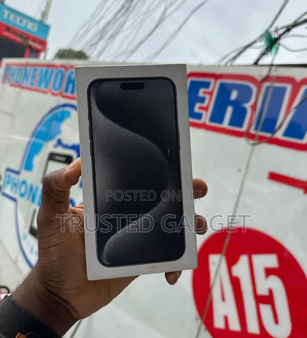 New Apple iPhone 15 Pro Max 256 GB Gray