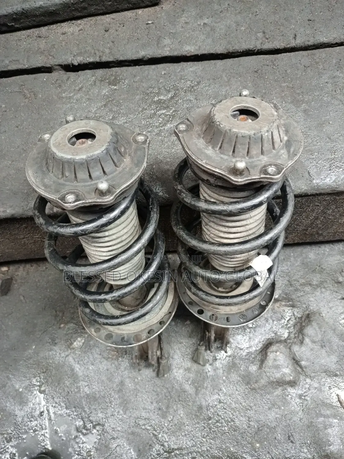 Front Shock GMC Acadia 2020