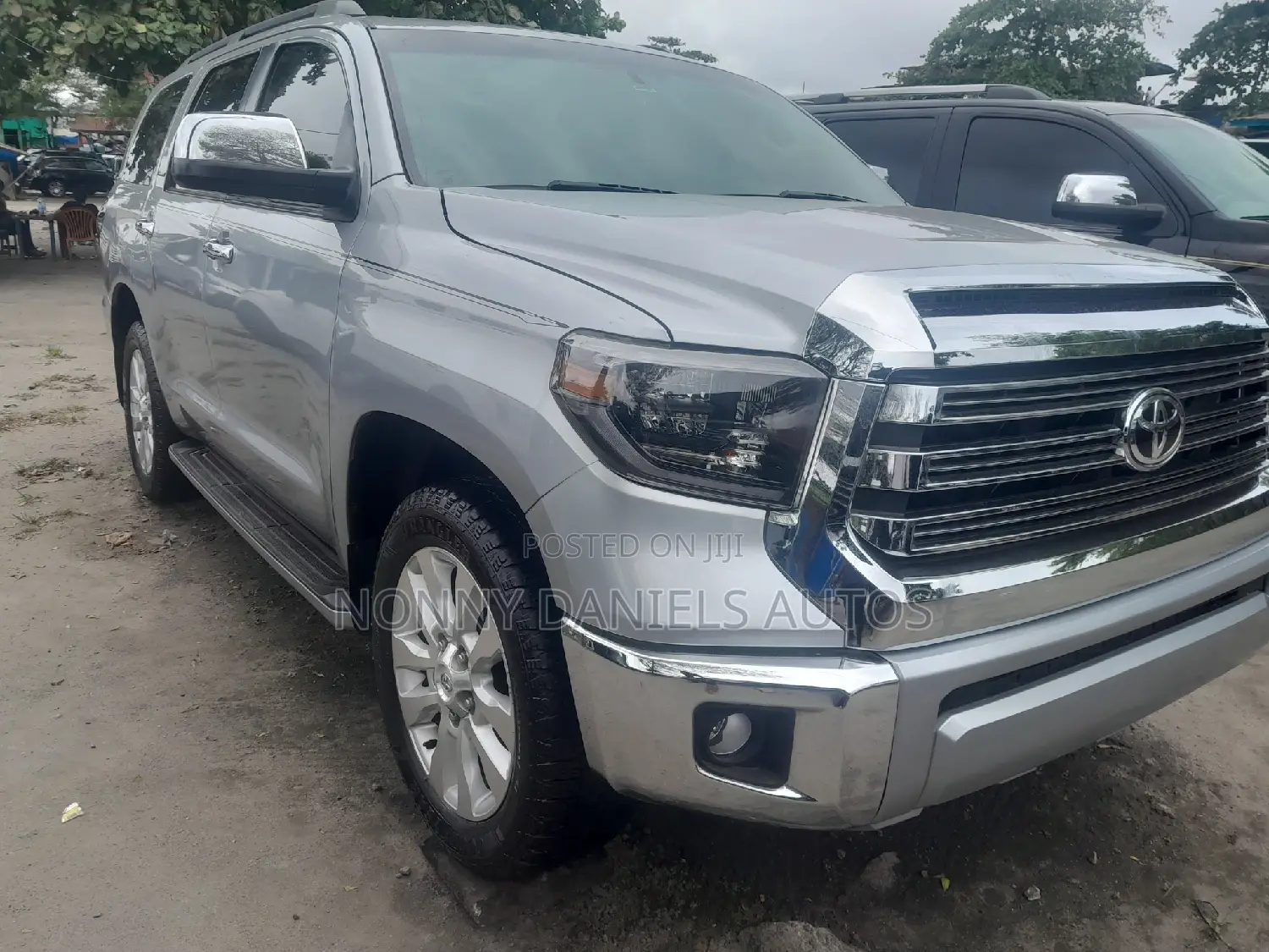 Toyota Sequoia 2015 Silver