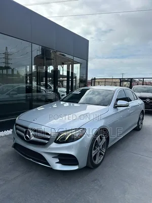 Mercedes-Benz E300 4Matic AWD Sedan (2.0L 4cyl 9A) 2017 Silver